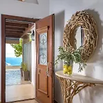 Paradise فيلة